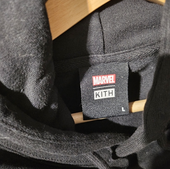 Kith X Marvel Spiderman Web Logo Large - Picture 5 of 7